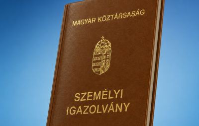 szemelyi_regi