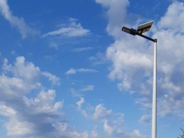 Ismét bővült a napelemes közvilágítási hálózat